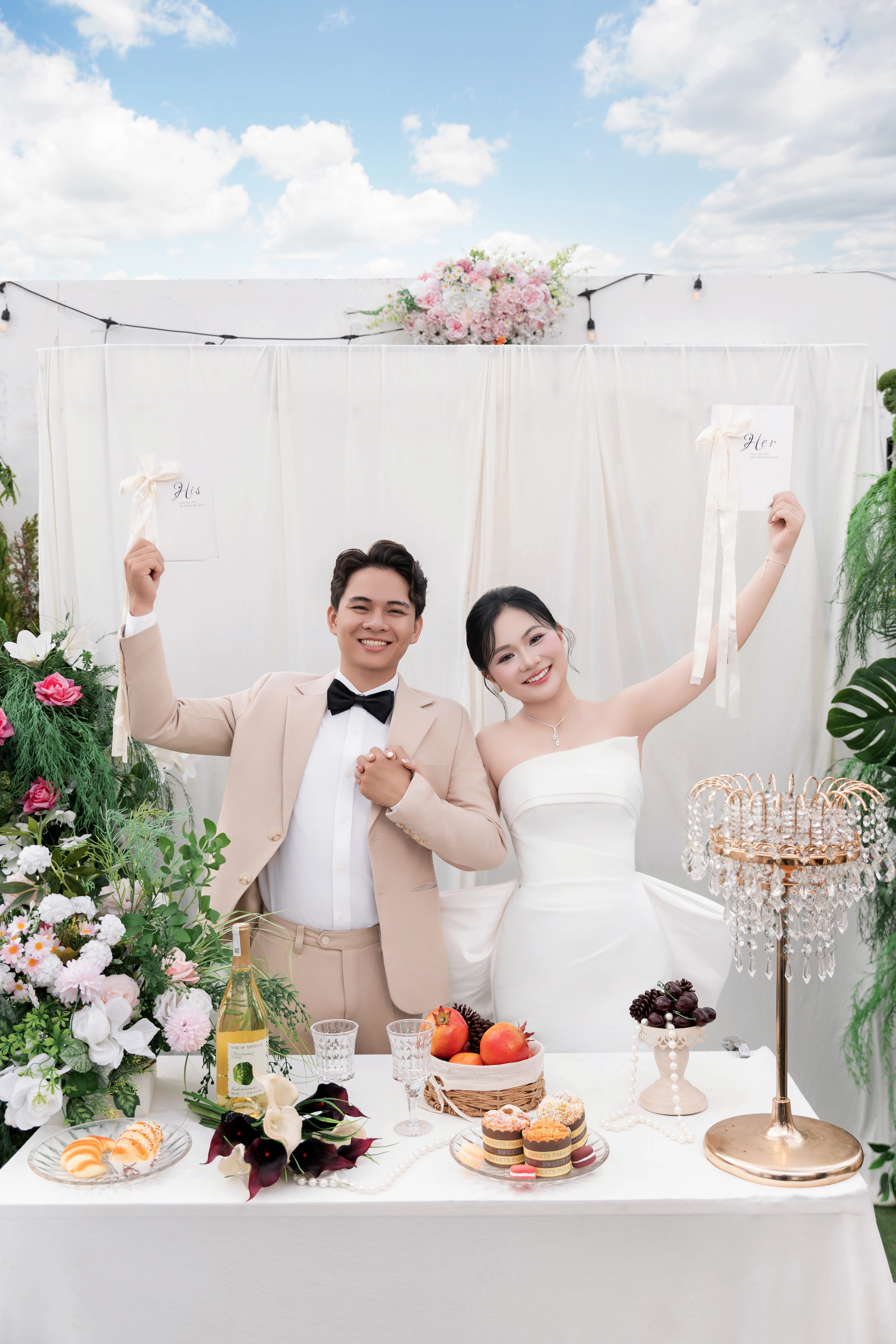 Khoảnh khắc cưới của Trà My và Văn Tân